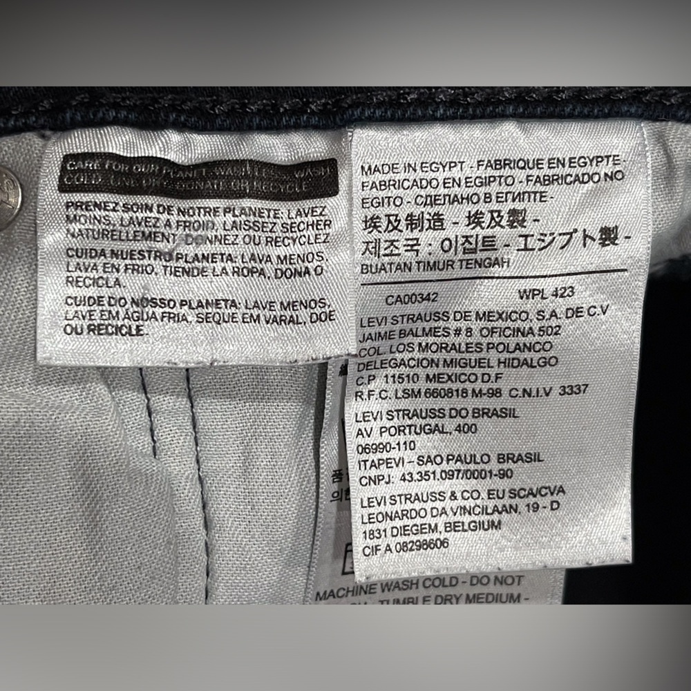 Levi's Men's Deep Indigo Straight Jeans - Picture 11 of 15